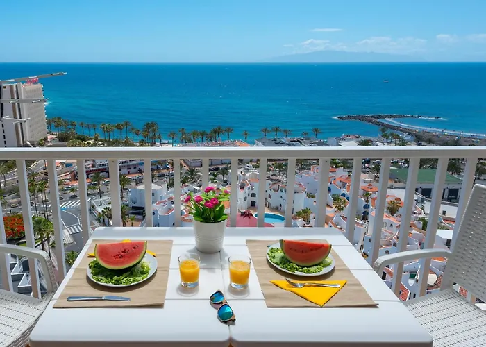 Amazing In Americas * Playa de las Americas (Tenerife)